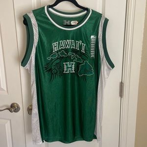 NWT University of Hawaii jersey